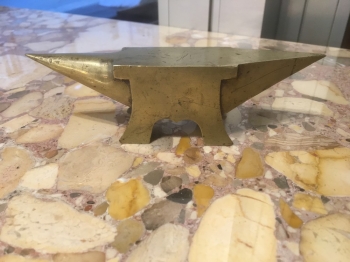 Enclume bronze