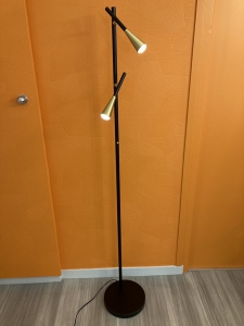 Lampadaire Iconic ON